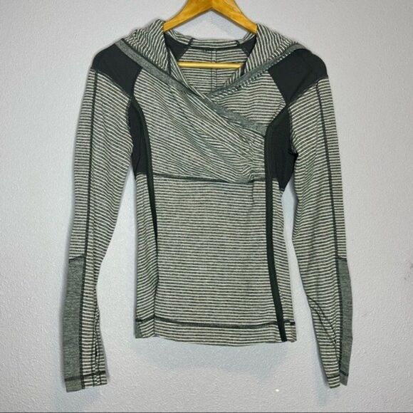 Lululemon Hooded Striped Gray Long Sleeve Shirt women's size 4 - Picture 5 of 8